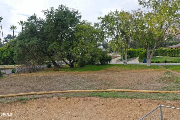 $1,350,000 | 1808 East Altadena Drive, Altadena, CA 91001