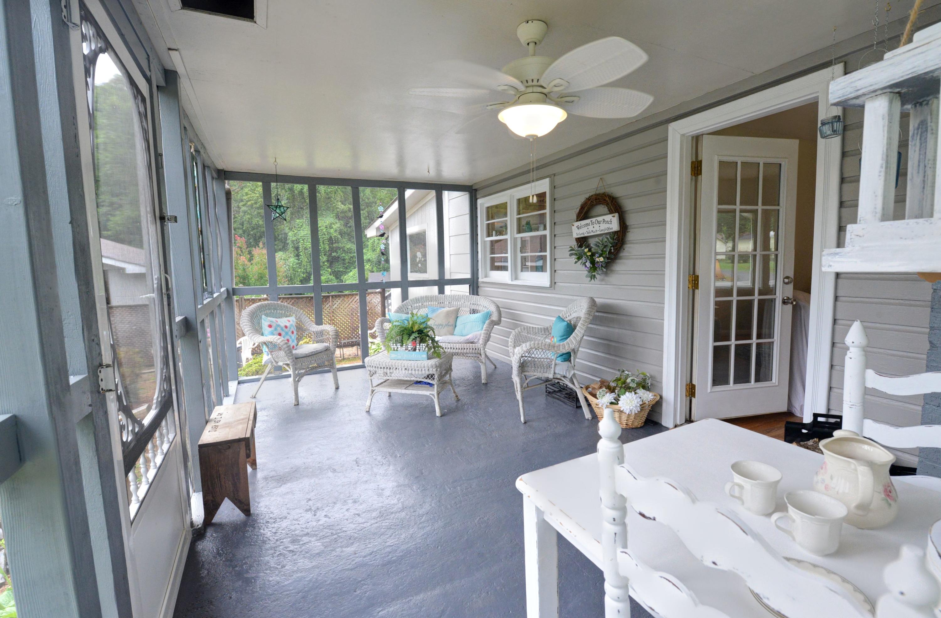 447 Old Graysville Road Dayton, TN 37321 - Photo 23 of 34 18-447 old graysville porch 3