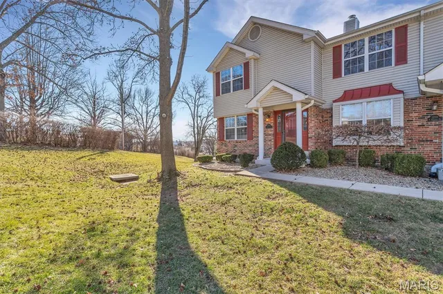 $244,000 | 1706 North Wisteria Drive, St. Charles, MO 63303