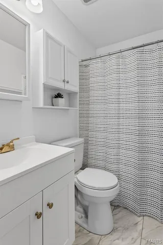 $244,000 | 1706 North Wisteria Drive, St. Charles, MO 63303