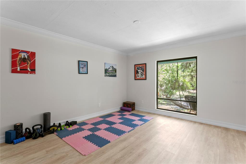 716 Hickory Drive Dunedin, FL 34698 - Photo 22 of 59