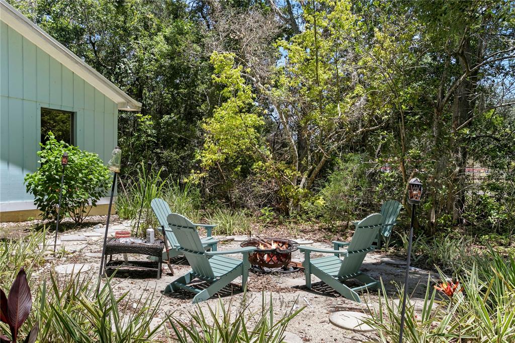 716 Hickory Drive Dunedin, FL 34698 - Photo 37 of 59