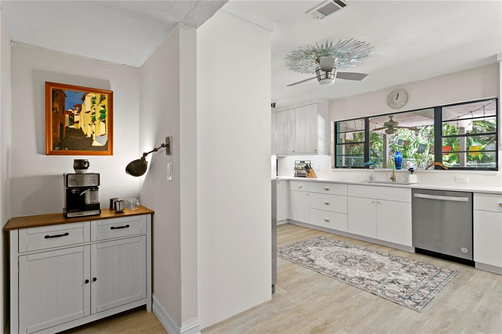 716 Hickory Drive Dunedin, FL 34698 - Photo 43 of 59