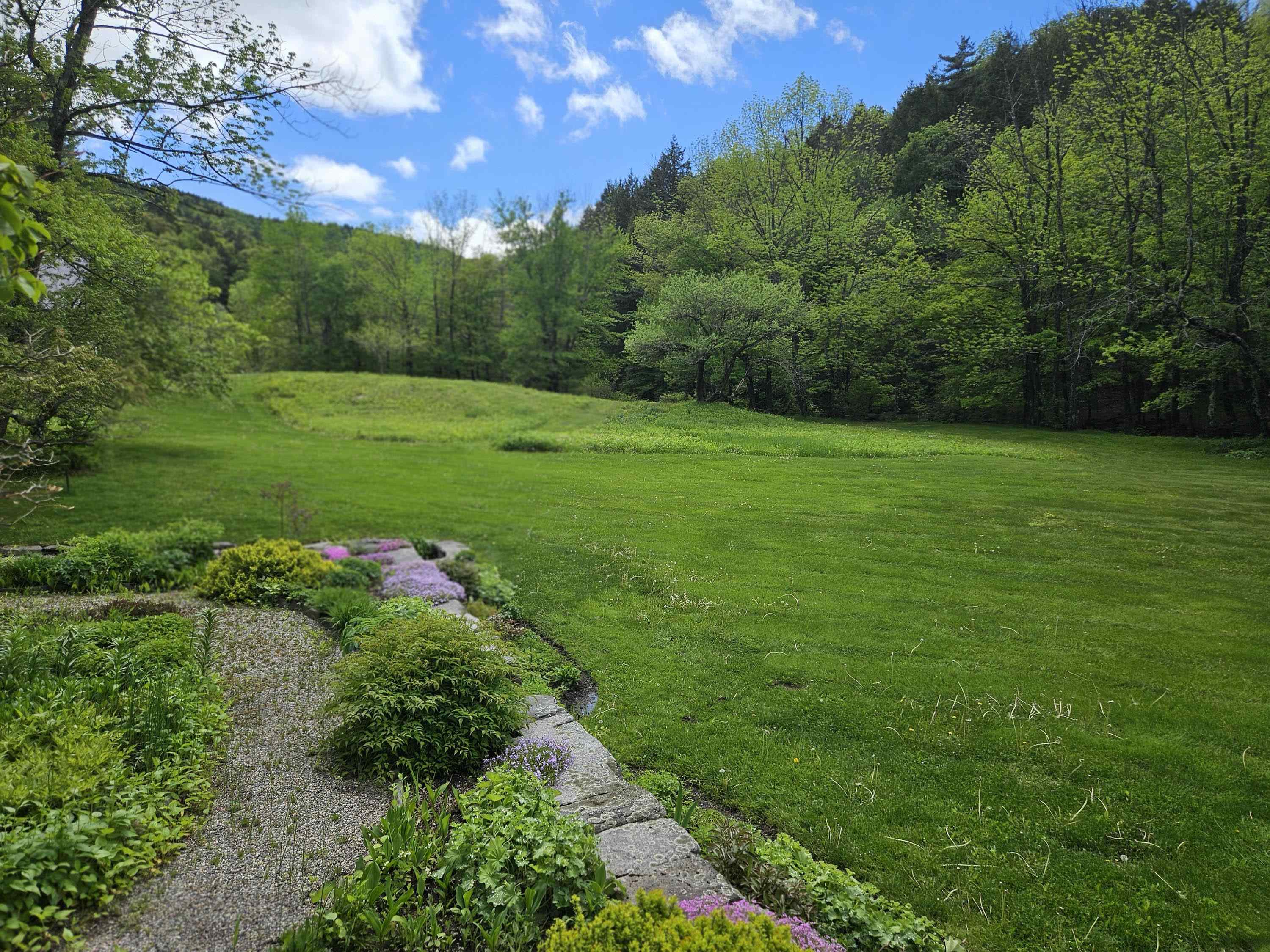 268 South Wardsboro Road Newfane, VT 05345 - Photo 5 of 51