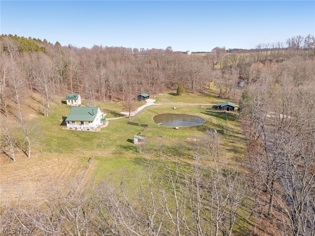 2210 Scroll Road Southwest Carrollton, OH 44615 - Photo 35 of 48