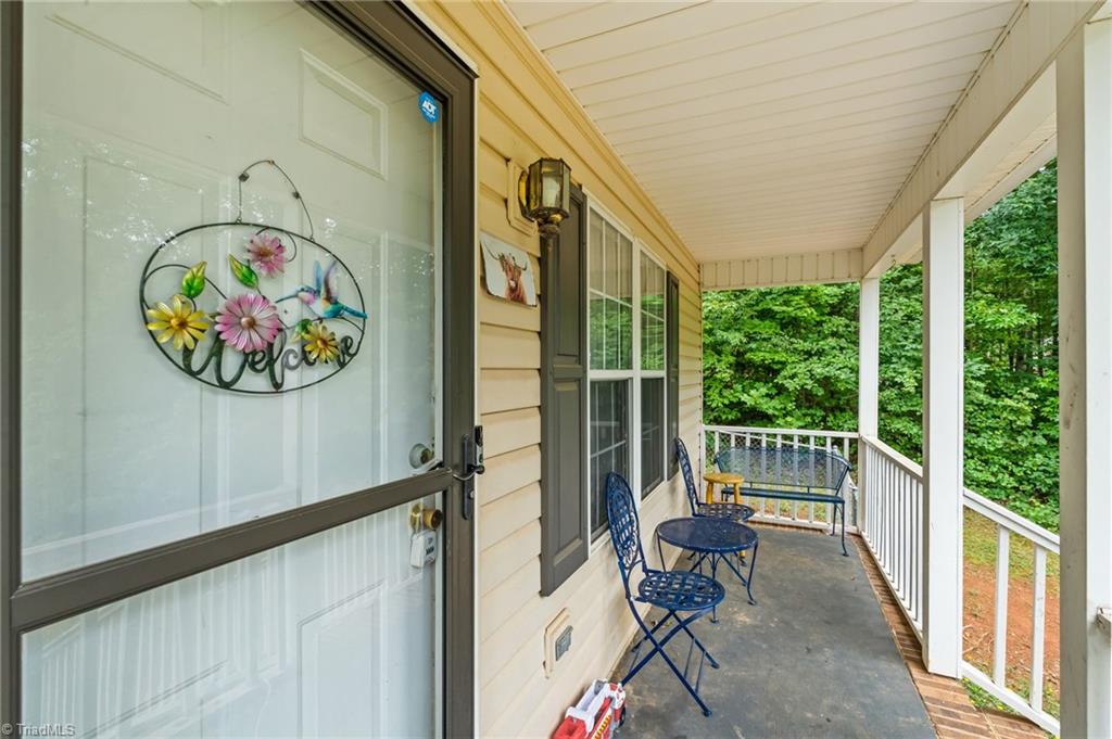 2383 Burkhart Road Lexington, NC 27292 - Photo 6 of 39