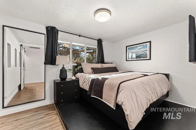 $595,500 | 4302 Meriwether Drive, Boise, ID 83705