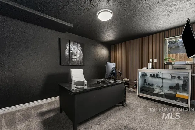 $595,500 | 4302 Meriwether Drive, Boise, ID 83705