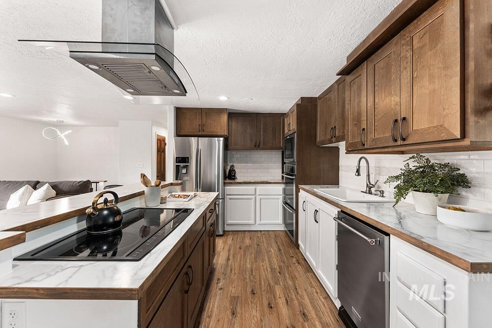 4302 Meriwether Drive Boise, ID 83705 - Photo 7 of 24