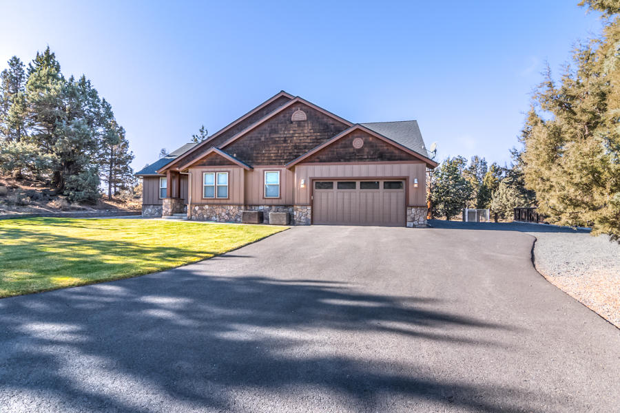 62015 Byram Road Bend, OR 97701 - Photo 4 of 56 Byram Rd 62015 (3 of 55)