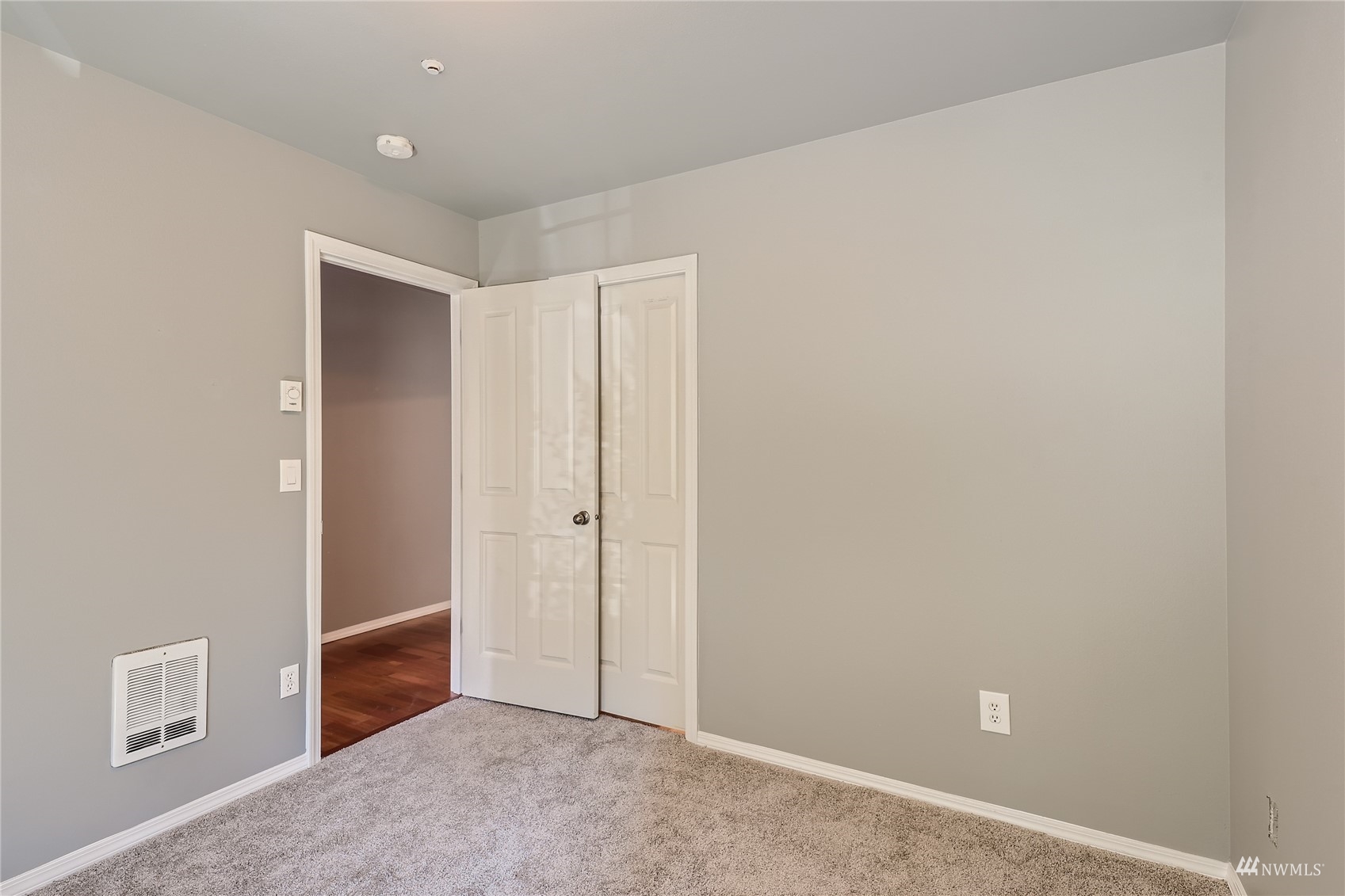 1054 215th Place Southeast Bothell, WA 98021 - Photo 22 of 28