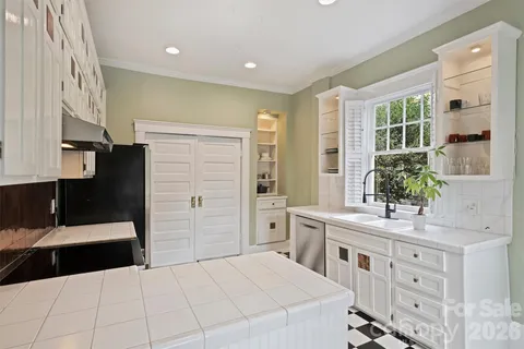 $825,000 | 712 Sunnyside Avenue, Charlotte, NC 28204