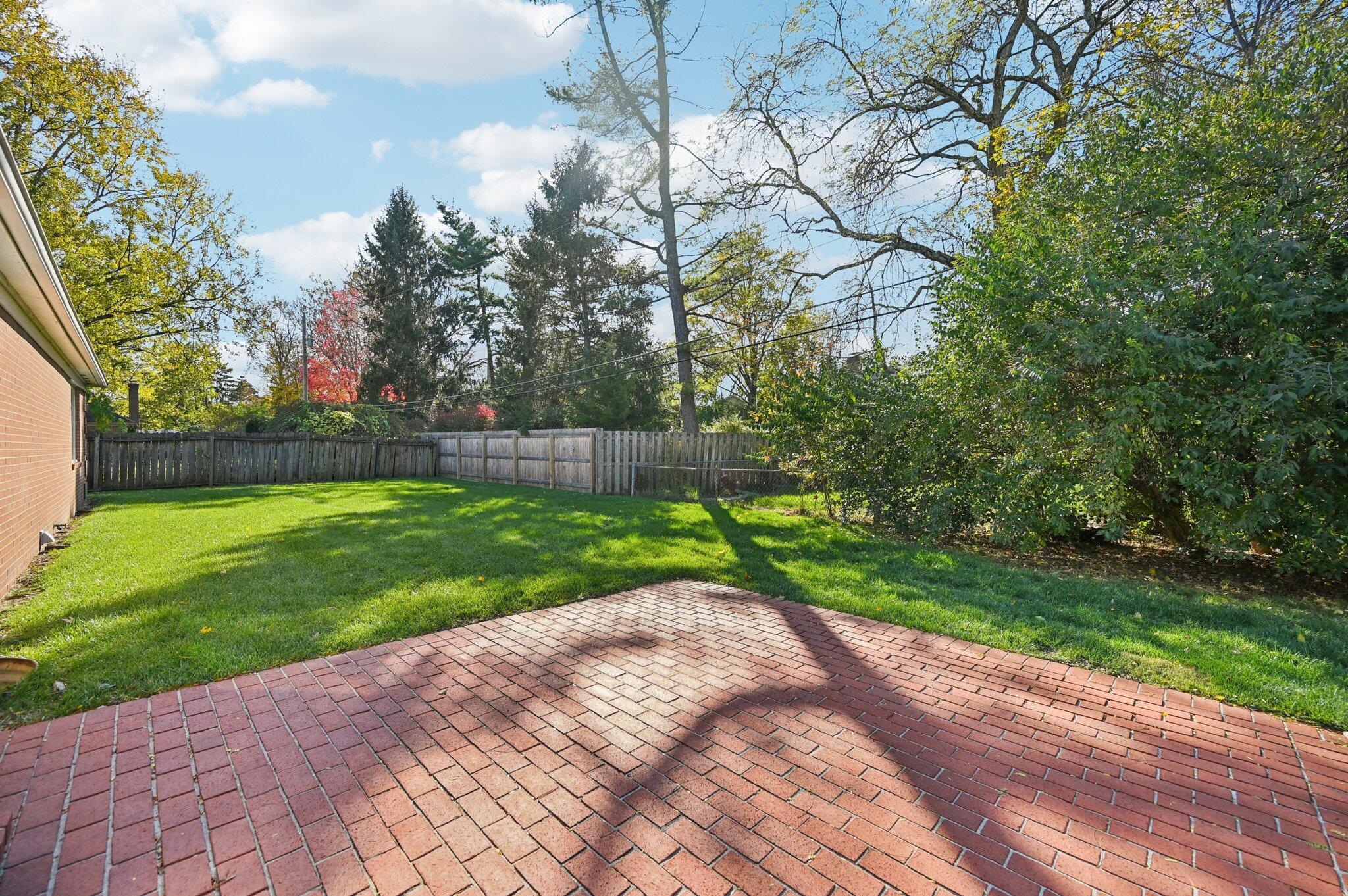 3701 Reed Road Columbus, OH 43220 - Photo 22 of 22 48-web-or-mls-Reed Rd-S0411-038