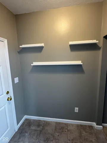 $259,000 | 2406 Meadow Bend Drive, Columbus, IN 47201