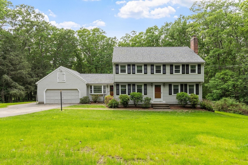 83 Providence Road Westford, MA 01886 - Photo 3 of 41