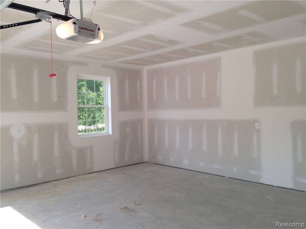 3528 Warner Road Howell, MI 48855 - Photo 57 of 61 IMG_3094.JPG