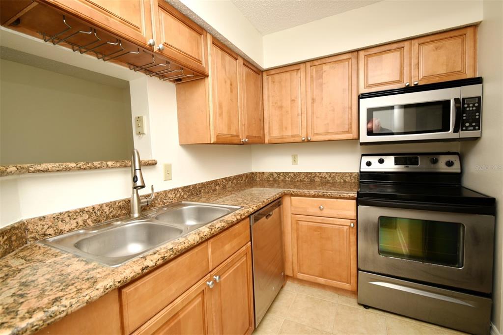 216 Afton Square, Unit 206 Altamonte Springs, FL 32714 - Photo 19 of 32