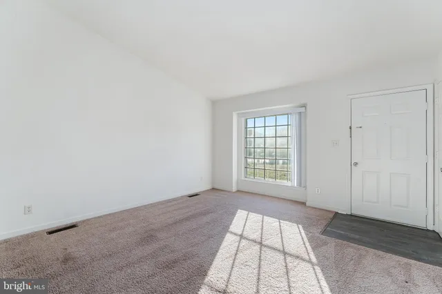 $1,650 | 2118 Kaiser Drive, Fredericksburg, VA 22407