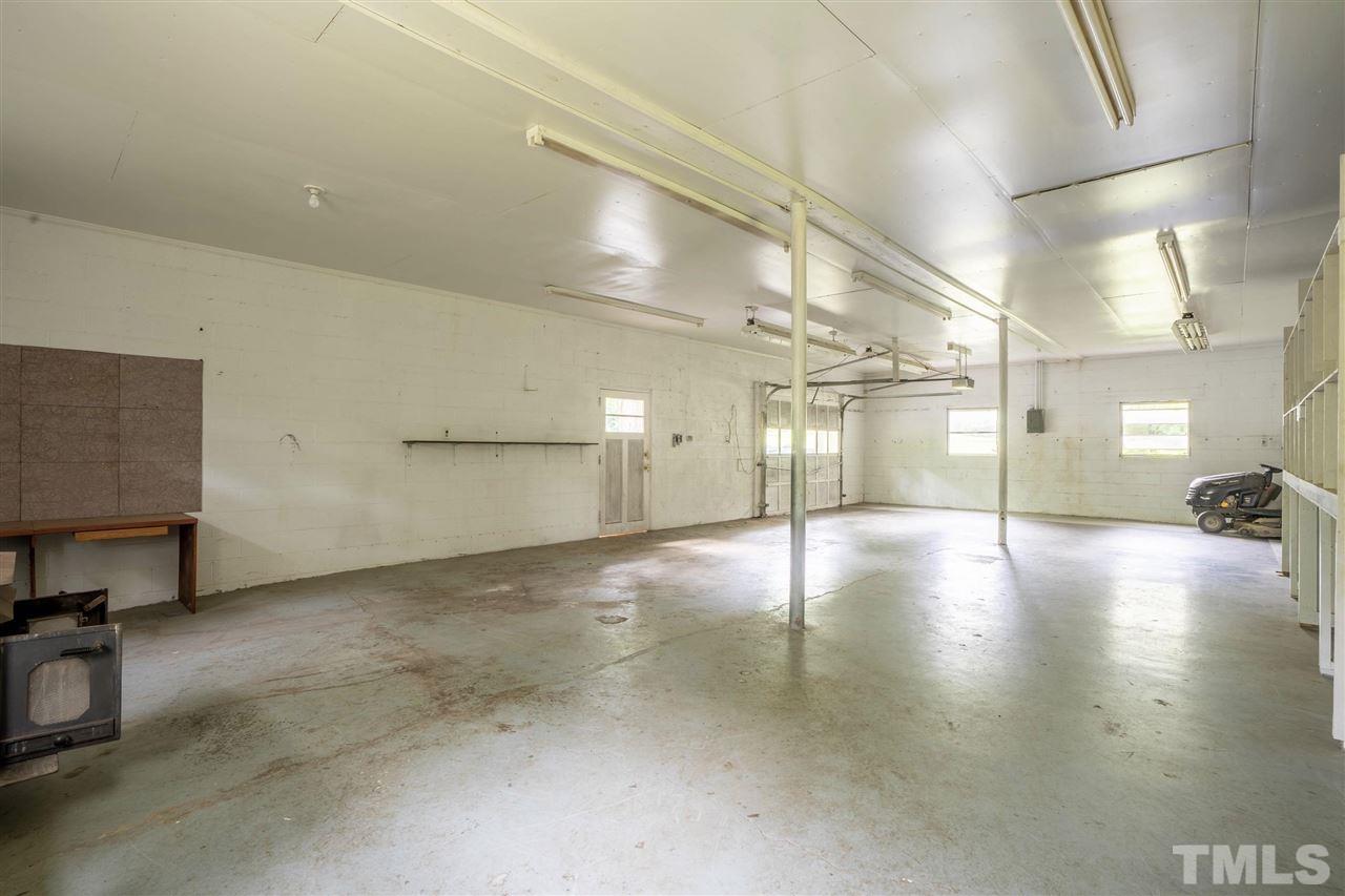 4806 Riverside Drive Durham, NC 27704 - Photo 26 of 30 Garage / Workshop