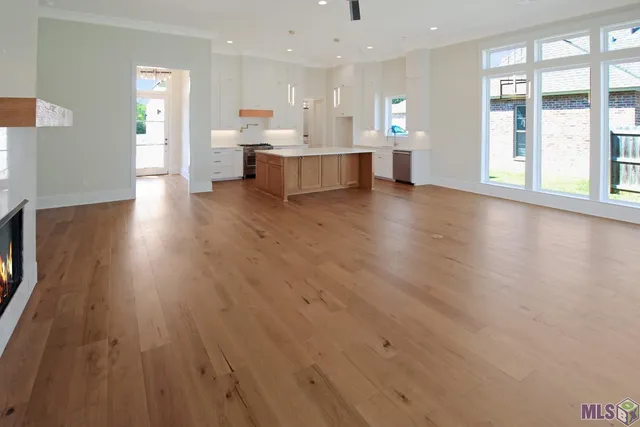 $517,500 | 13200 Oakbourne Avenue, Geismar, LA 70734