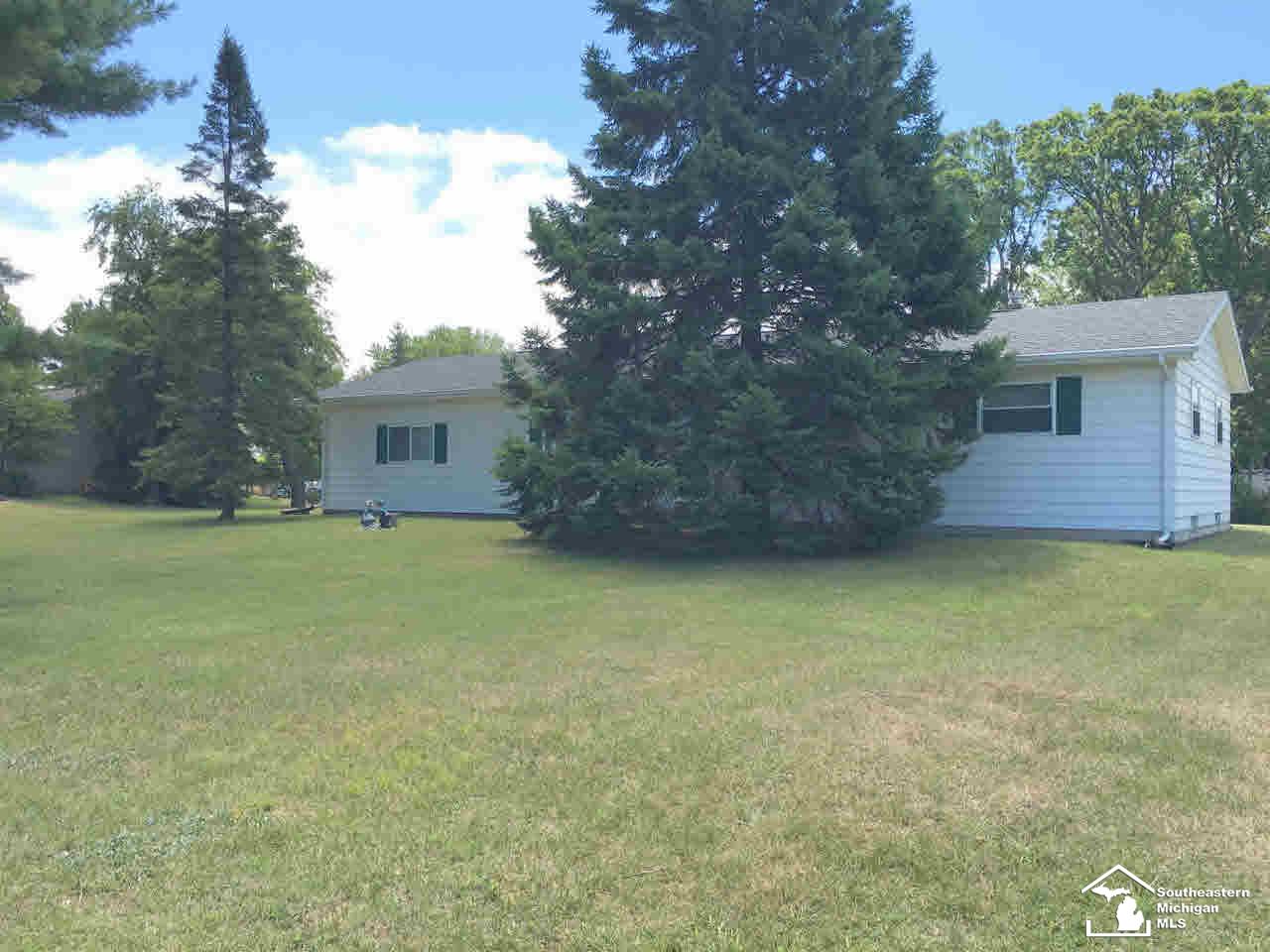 1733 East Samaria Road Erie, MI 48133 - Photo 28 of 30 Mature Trees