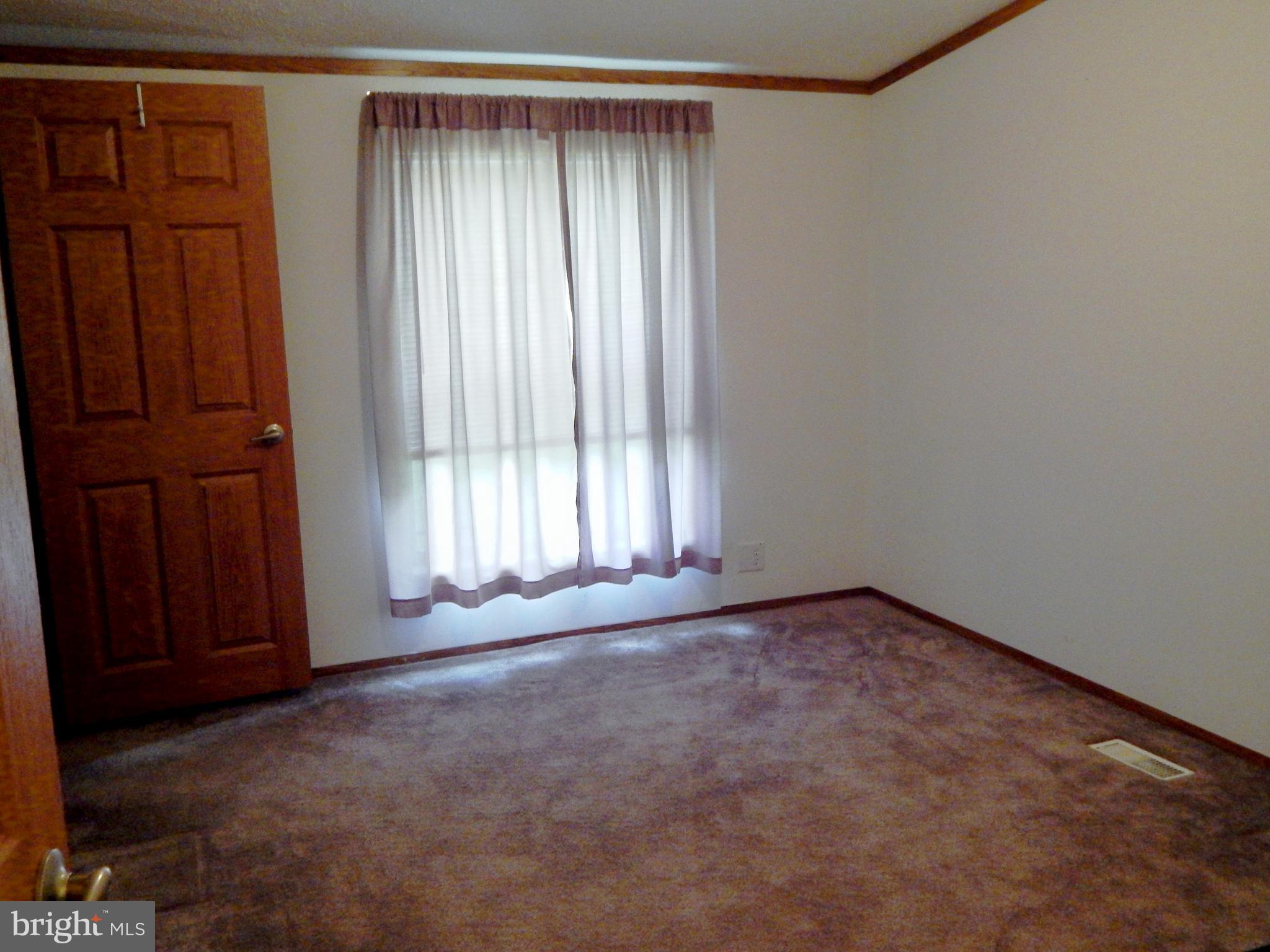 677 Cassel Road Manchester, PA 17345 - Photo 16 of 22 Gallery Image 16