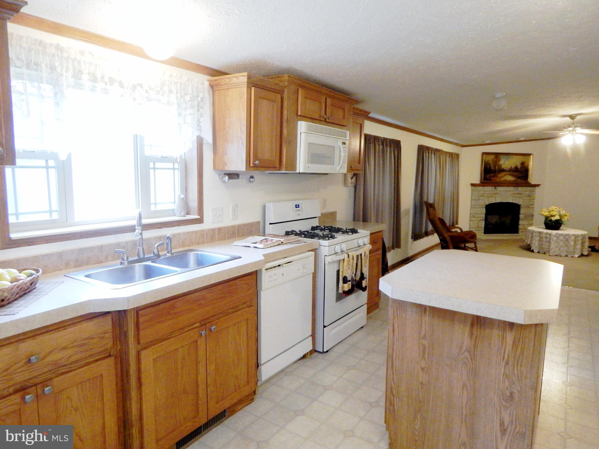 677 Cassel Road Manchester, PA 17345 - Photo 8 of 22 Gallery Image 8