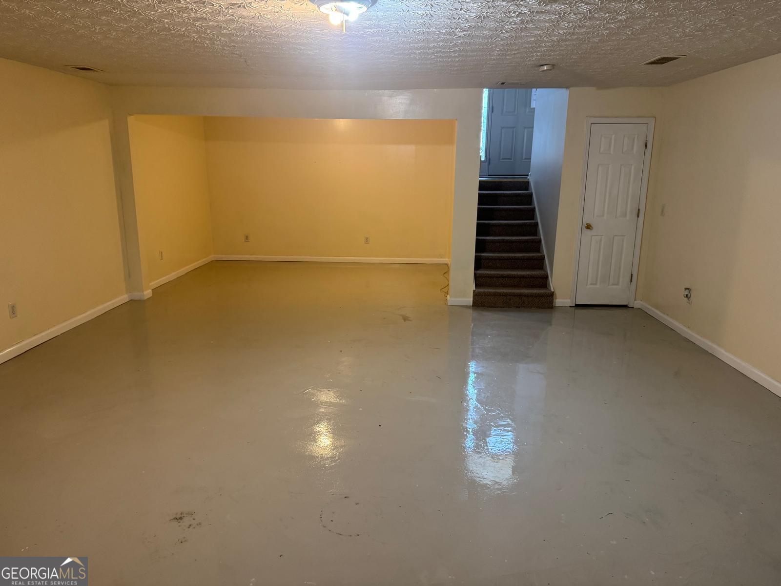 127 Mabry Road Jackson, GA 30233 - Photo 8 of 15