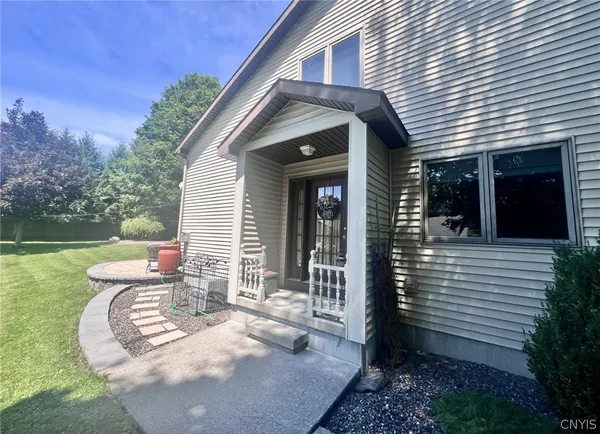 $379,900 | 3273 Walden Oaks Boulevard, Cortland, NY 13045