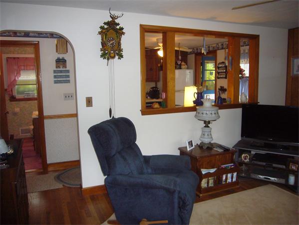 36 Shirley Road Lynn, MA 01904 - Photo 4 of 21 Gallery Image 4