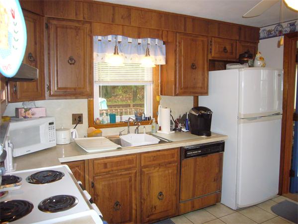 36 Shirley Road Lynn, MA 01904 - Photo 9 of 21 Gallery Image 9
