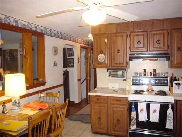 36 Shirley Road Lynn, MA 01904 - Photo 10 of 21 Gallery Image 10