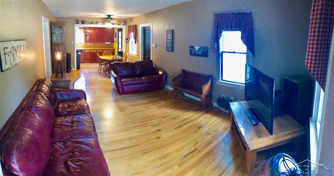 4390 Lauer Road Saginaw, MI 48603 - Photo 4 of 30 31385653-3.JPG