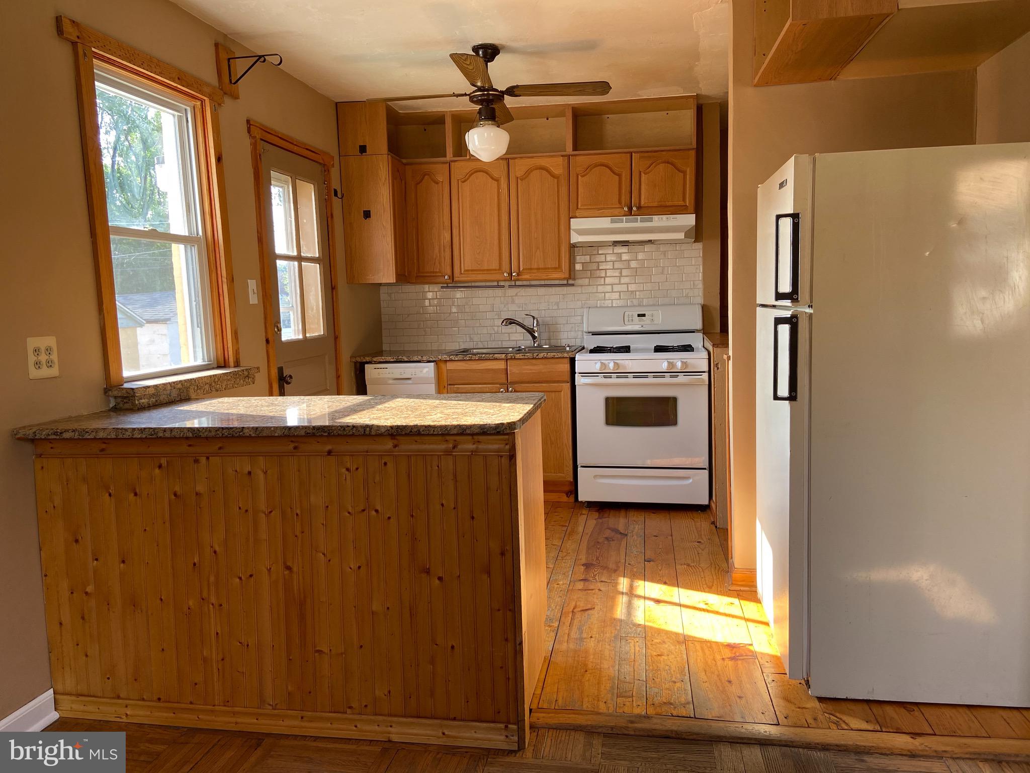 226 Stanbridge Road Holmes, PA 19043 - Photo 5 of 20 Gallery Image 5