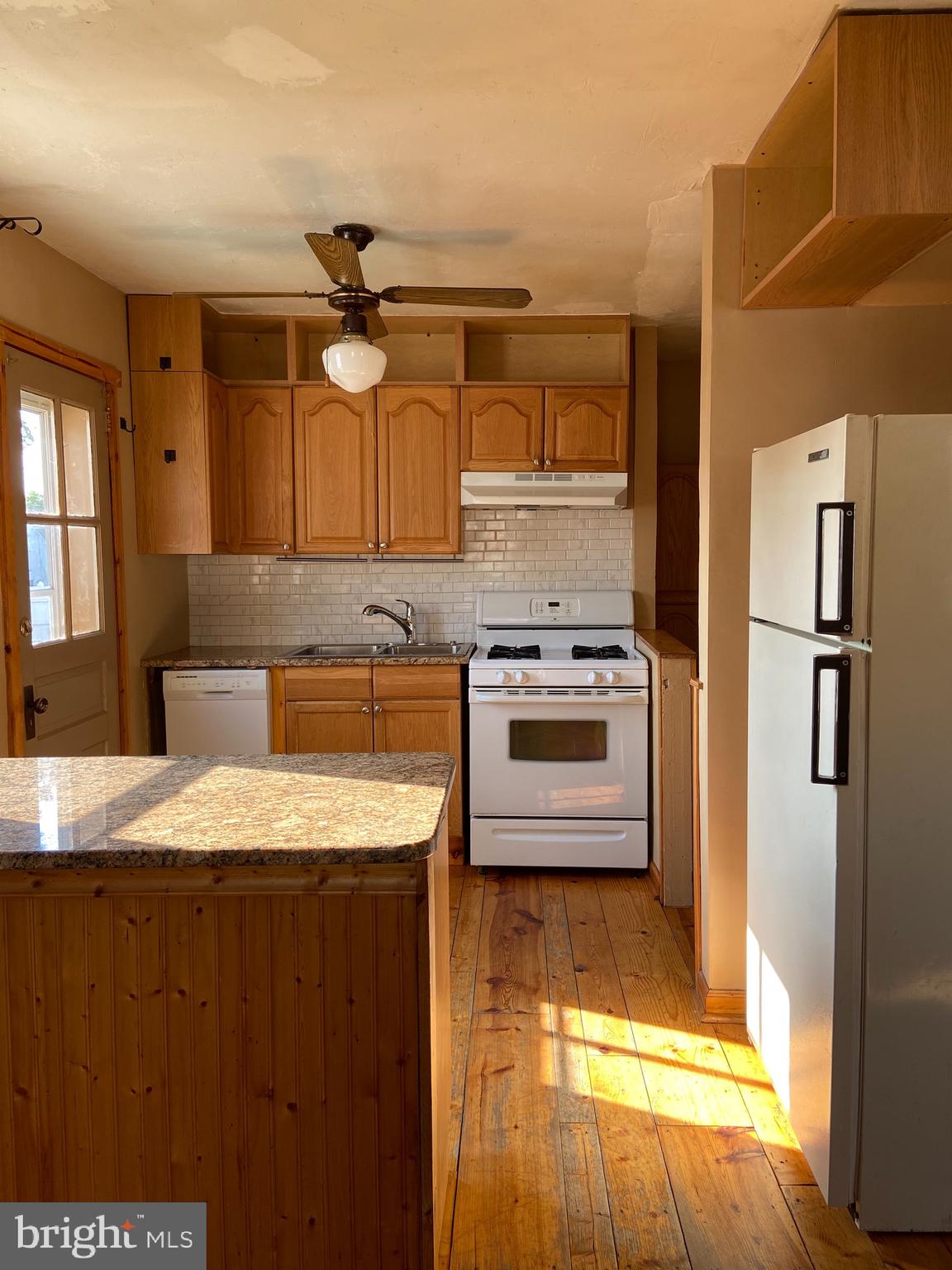 226 Stanbridge Road Holmes, PA 19043 - Photo 7 of 20 Gallery Image 7