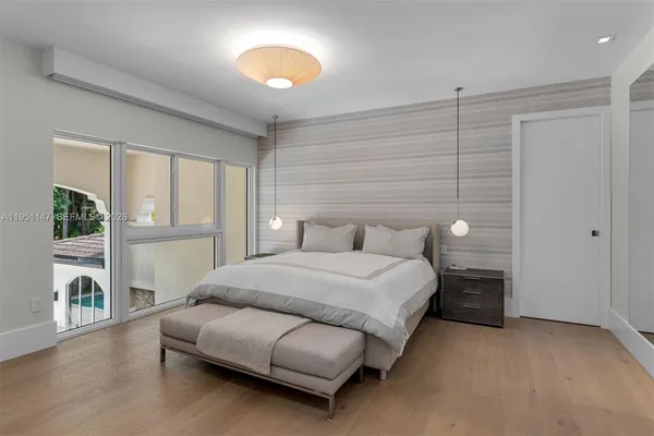 $8,750,000 | 229 Golden Beach Drive, Golden Beach, FL 33160