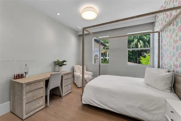 $8,750,000 | 229 Golden Beach Drive, Golden Beach, FL 33160