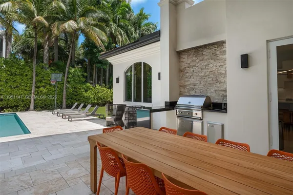 $8,750,000 | 229 Golden Beach Drive, Golden Beach, FL 33160