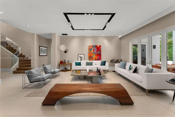 $8,750,000 | 229 Golden Beach Drive, Golden Beach, FL 33160