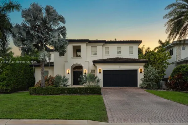 $8,750,000 | 229 Golden Beach Drive, Golden Beach, FL 33160