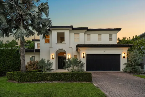 $8,750,000 | 229 Golden Beach Drive, Golden Beach, FL 33160