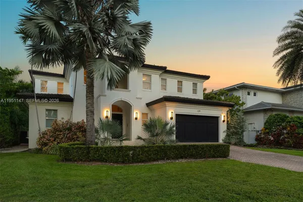 $8,750,000 | 229 Golden Beach Drive, Golden Beach, FL 33160