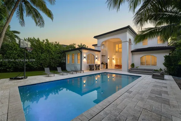 $8,750,000 | 229 Golden Beach Drive, Golden Beach, FL 33160