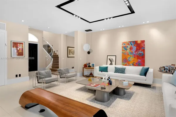 $8,750,000 | 229 Golden Beach Drive, Golden Beach, FL 33160