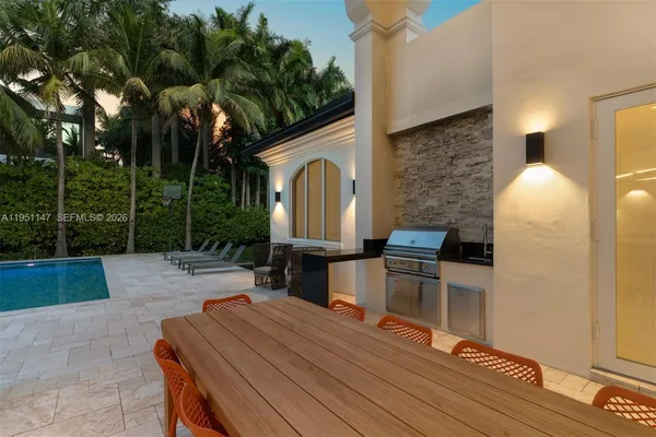 $8,750,000 | 229 Golden Beach Drive, Golden Beach, FL 33160