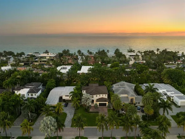 $8,750,000 | 229 Golden Beach Drive, Golden Beach, FL 33160
