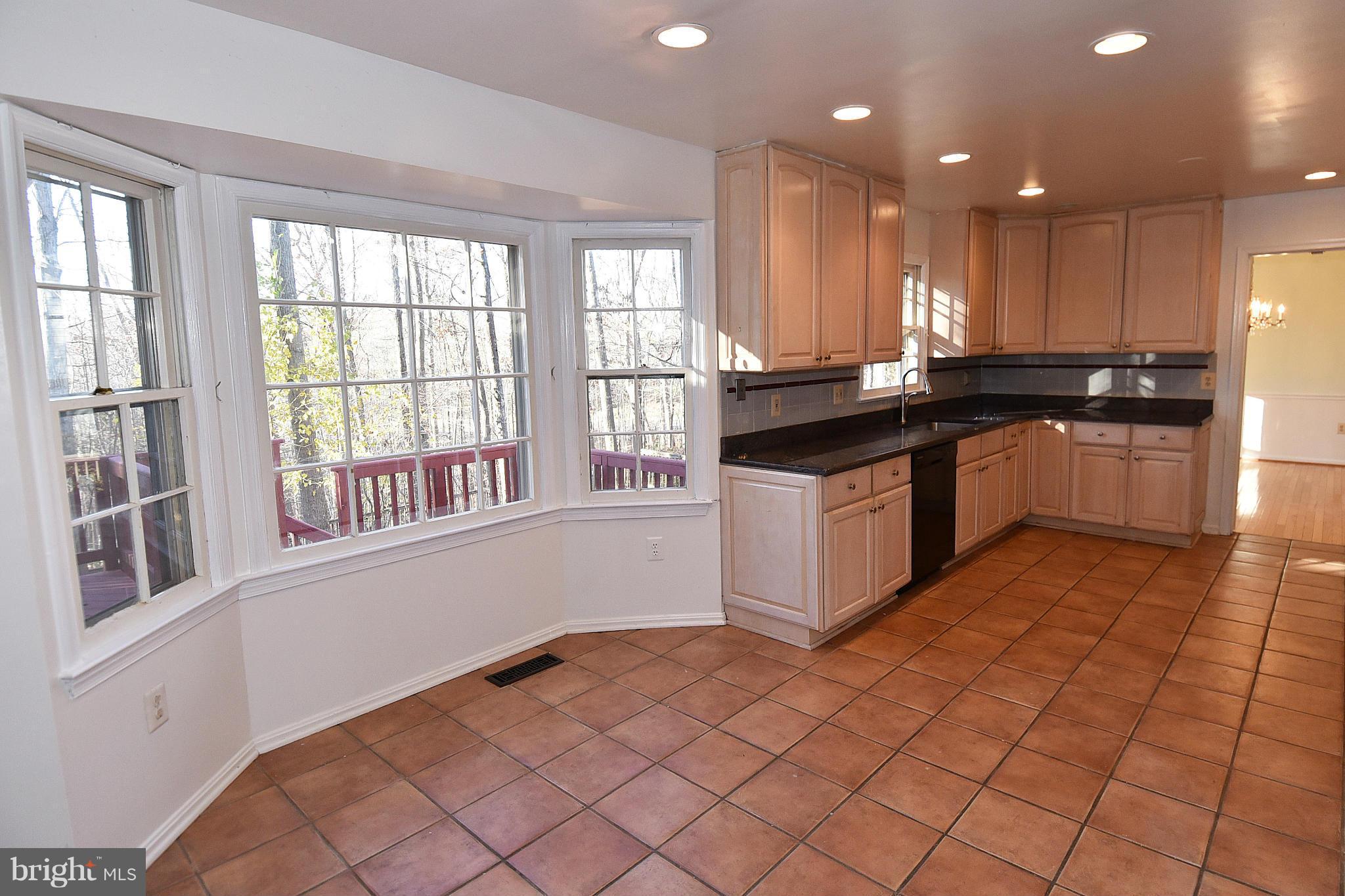10823 Cross School Road Reston, VA 20191 - Photo 11 of 30 Kitchen