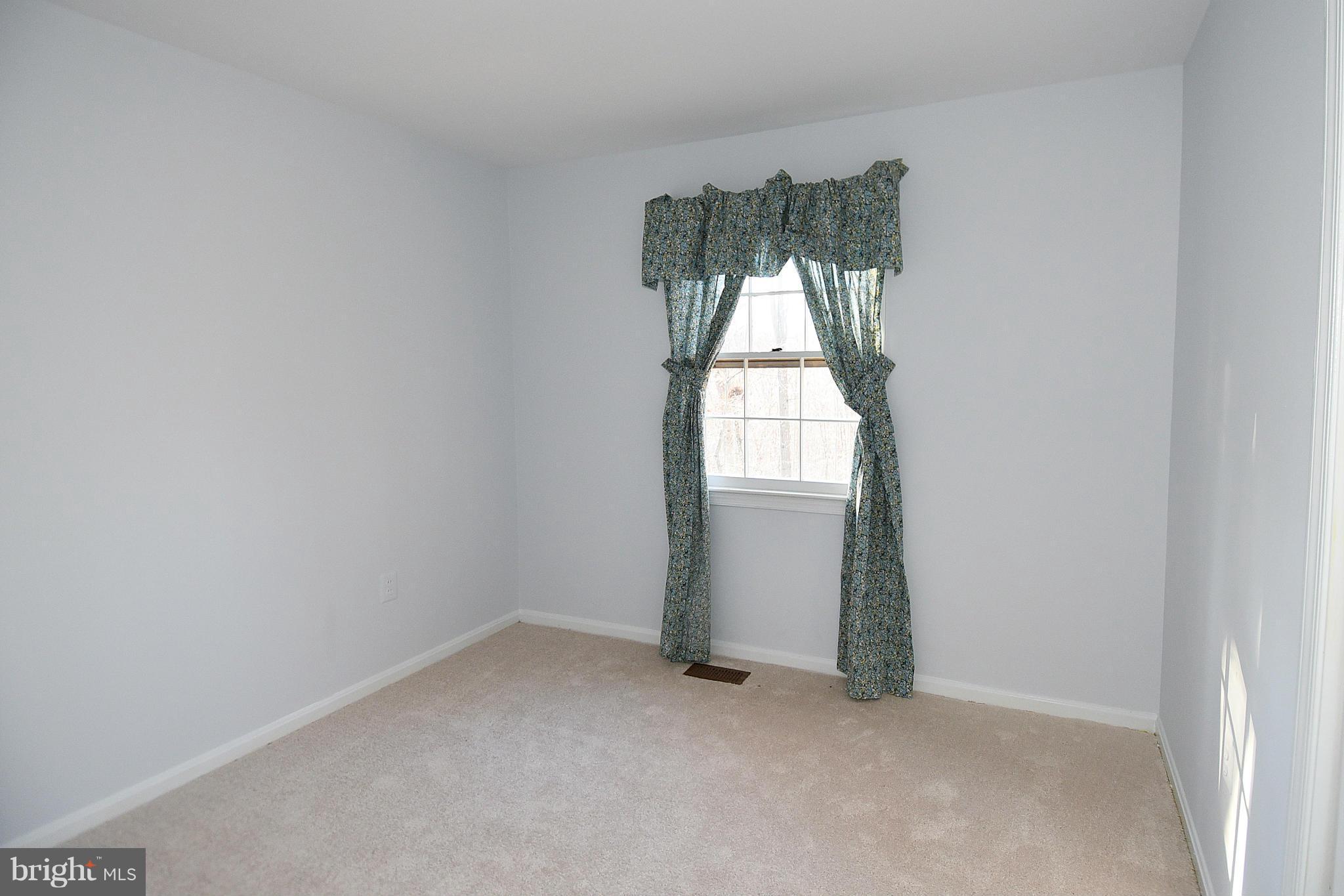 10823 Cross School Road Reston, VA 20191 - Photo 22 of 30 Bedroom