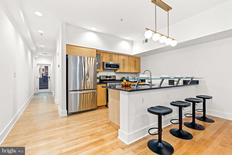215 R Street Northeast, Unit A Washington, DC 20002 - Photo 8 of 35 Gallery Image 8