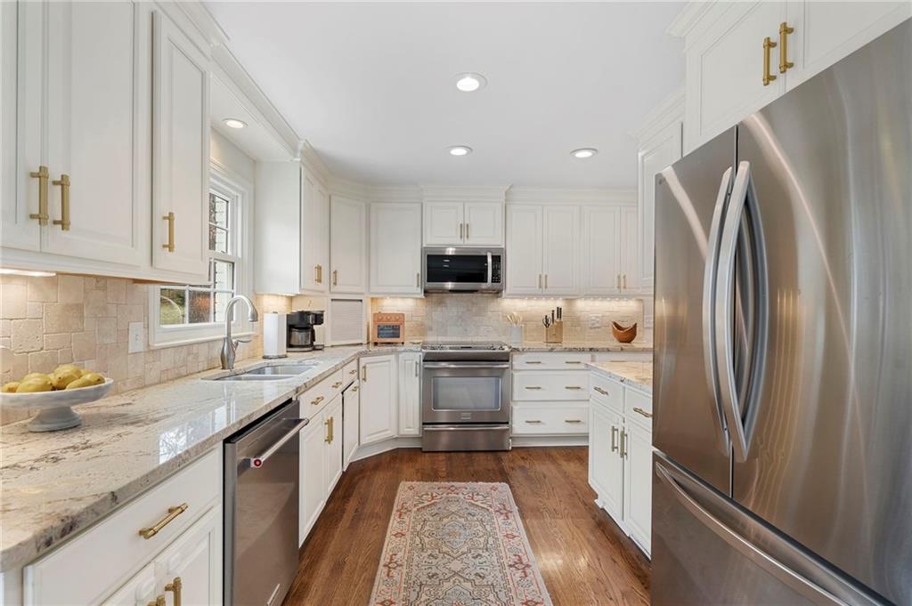 4709 Vermack Ridge Atlanta, GA 30338 - Photo 13 of 46